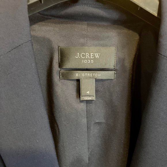 J. Crew Slim Fit Navy Blazer in Bi-Stretch Italian Wool - Picture 3 of 6